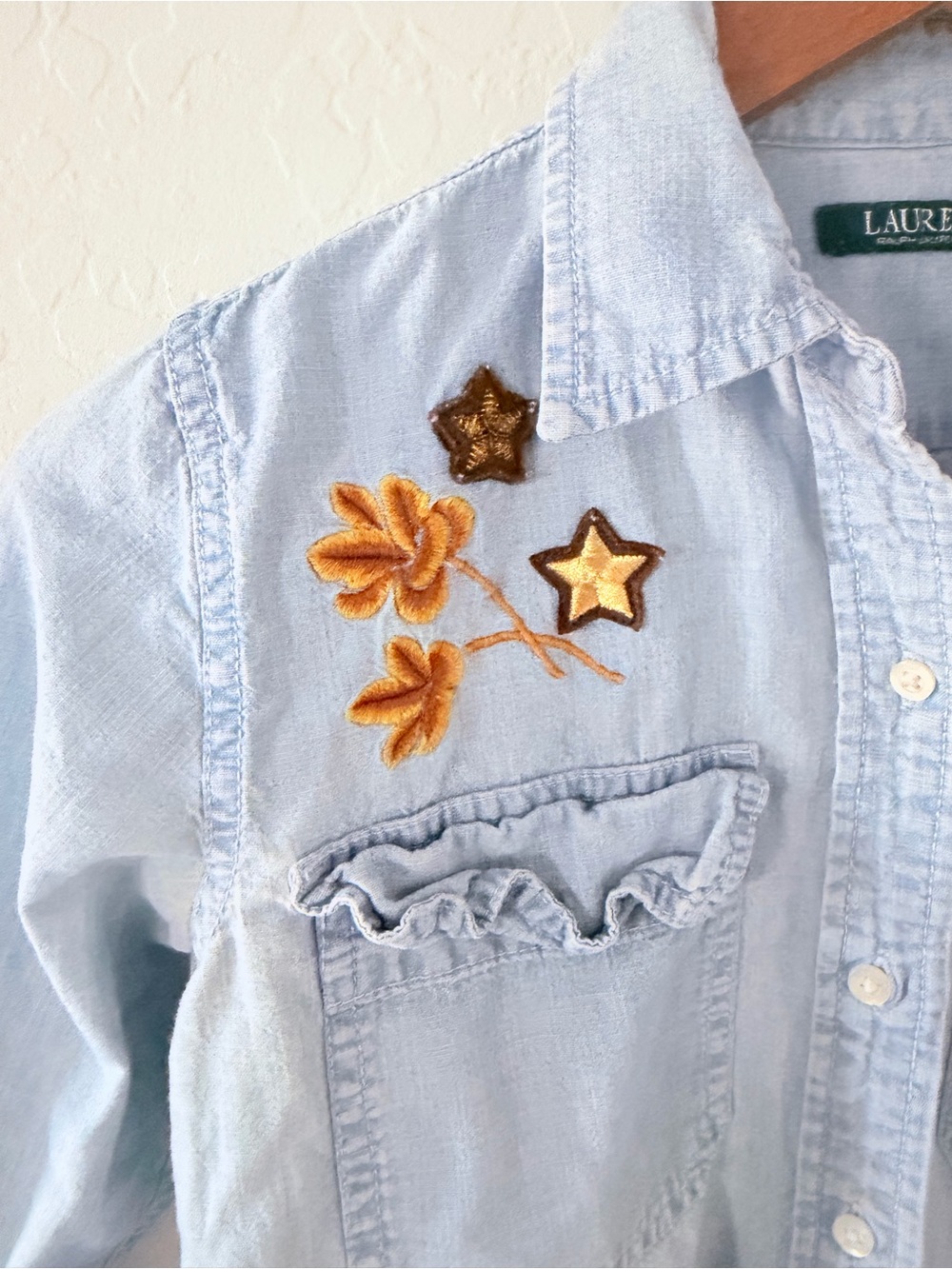 Lauren Ralph Lauren Light Wash Denim Button-Up Shirt Embroidered Chambray XS - Picture 4 of 7